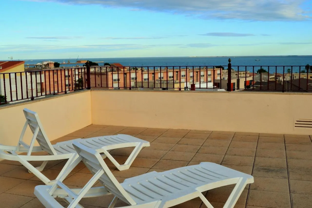 Apartamentos Golden Beach Sant Carles De La Rapita 0*,  Spain